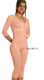 3018-MC-X: Body Suit Below Knee, Sleeves below Elbow, Pre-Molded Seamless Cup, Reinforced Torso, Open crotch    3018-MC-X: Body Modelador Abajo de la rodilla, Mangas hasta el codo, Copa sin costura pre-hormada, Resfuerzo en el Torzo, Abertura entre las piernas      