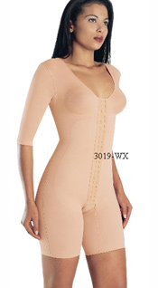 Body Suit above knee, Sleeves to Elbow, Pre-Molded Seamless Cup, Reinforced Torso, Open Crotch. Body Modelador arriba de la rodilla, Mangas hasta el codo, Pre-Hormada Seamless Copa, Refuerzo en el torso, , Abertura Abierta.. 